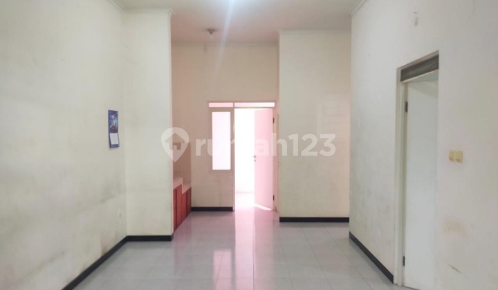 Rumah Taman Holis Indah 2 (THI 2)