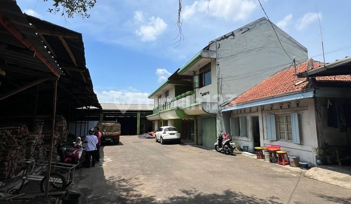 Residential House and Pajajaran Wing Warehouse 2