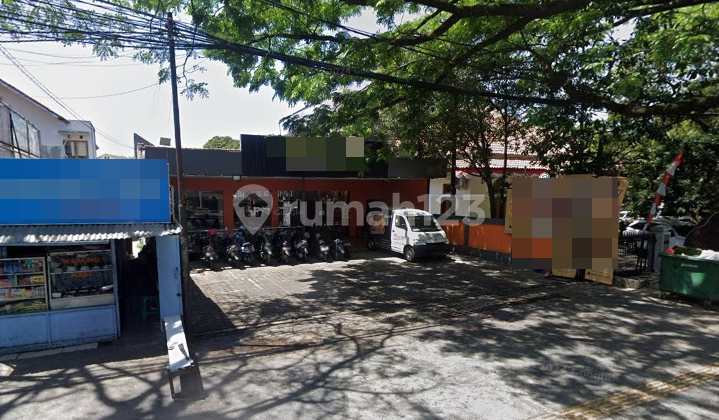 Citarum Super Strategic Business Location, Busy Traffic