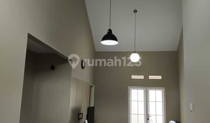 TURUN HARGA! Rumah KBP Jingganagara Semi Furnished 2