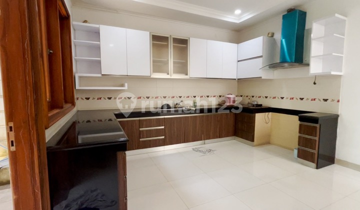 Rumah Besar Dadali Furnished 2