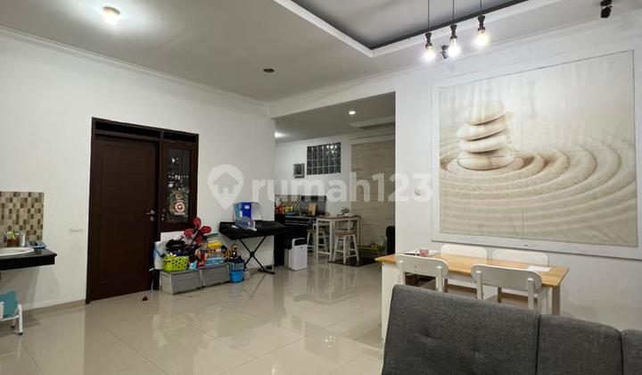 Rumah Minimalis Taman Holis Indah 1 (THI 1) Rumah Minimalis Taman Holis Indah 1 (THI 1)