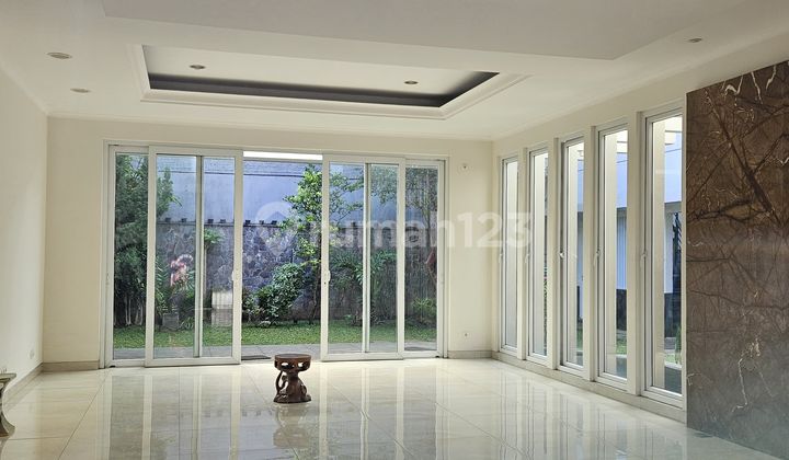 Rumah Minimalis 2 Lantai di Setramurni Semi Furnished 2