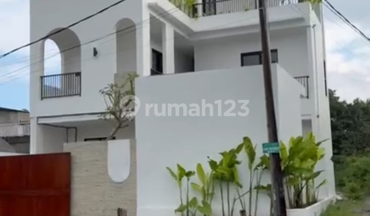 Brand New Villa Area Kutuh Bali Mediteranian Style