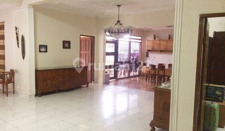 Mampang Prapatan Pondok Jaya House with SHM (Certificate of Ownership) 2