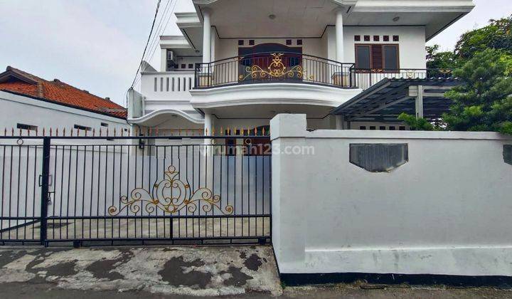 Rumah Cipete Siap Huni 2 Lantai Dekat Sekolah Prancis  1