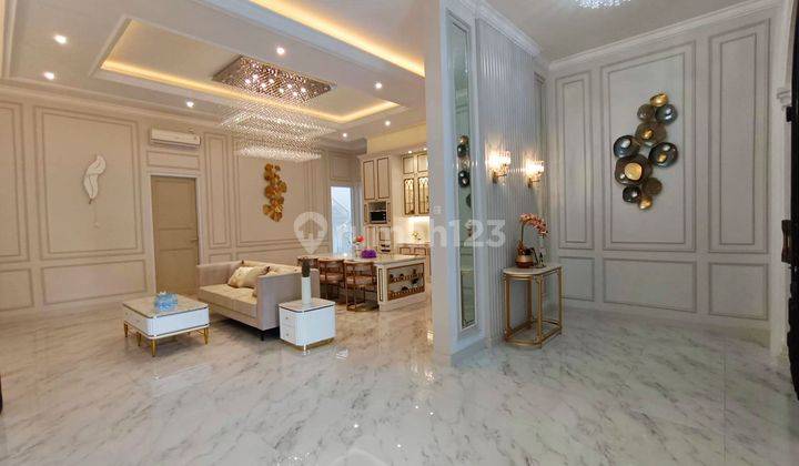 Rumah Pondok Indah Brand New Modern Classic SHM 2