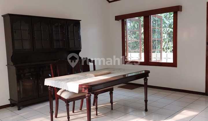 Rumah Jalan Bangka Murah Carport Luas bisa Buat Kantor 2