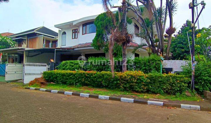 Rumah Villa Cinere Mas Hoek Shm Depan Taman 2