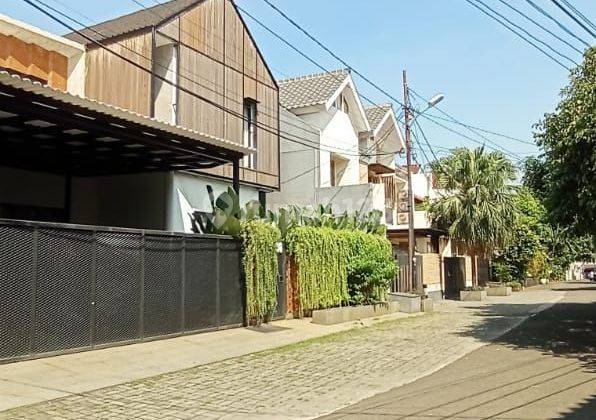 Rumah 2 Lantai Shm Bagus Di Tebet Row Jalan 2 Mobil 2