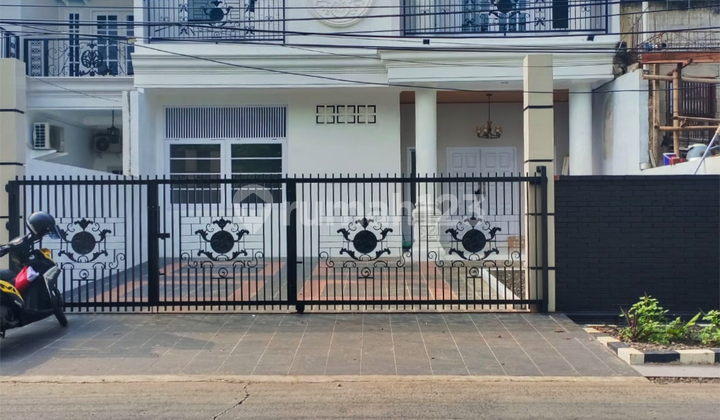 Brand New Cinere Modern Ada Pools Dekat Akses Tol Brand New Cinere Modern Ada Pools Dekat Akses Tol