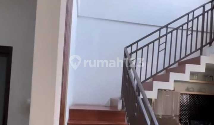 rumah minimalis modern 2 lantai di setra dago antapani 2