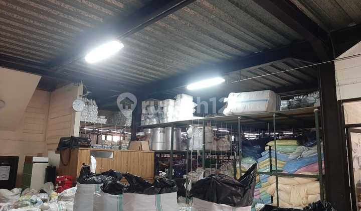 ruang usaha lokasi strategis di sayap buah batu ruang usaha lokasi strategis di sayap buah batu