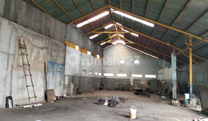 gudang ex bubut dan bengkel strategis di sayap rajawali gudang ex bubut dan bengkel strategis di sayap rajawali