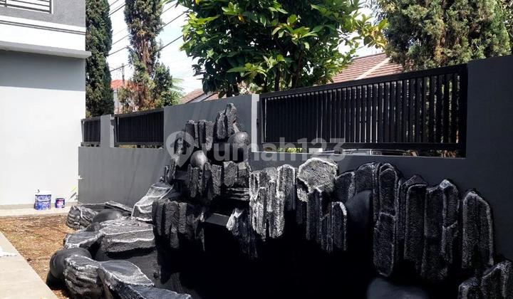 Rumah Nyaman Modern di Taman Kopo Indah 3