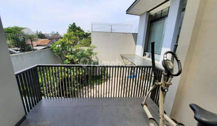For Sale Rumah Cantik Modern 2 Lantai Siap Huni di Bkk 10