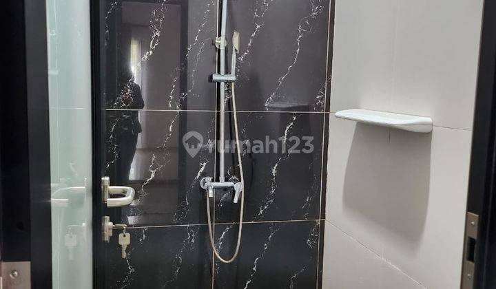 Rumah Baru Modern Minimalis Siap Huni di Komplek Turangga 2