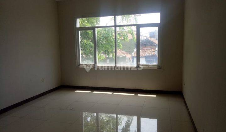 Ruko 2 Lantai di Cijawura Lokasi Strategis 3
