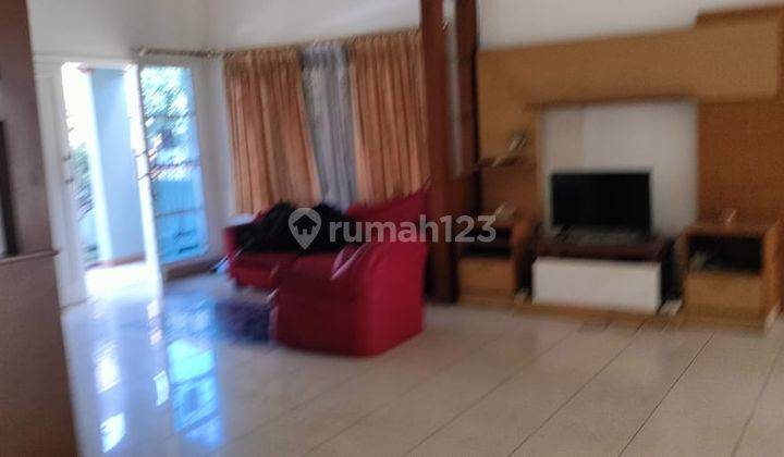 Rumah Lux Sangat Terawat Dan Semi Furnished di Sayap Burangrang 5