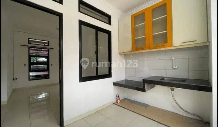 Rumah Minimalis di Komplek Bumi Asri Cihanjuang 1