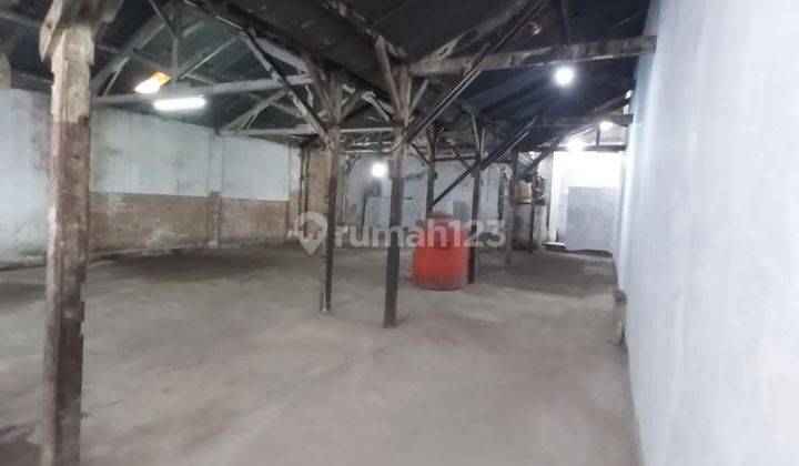 Gudang di Tengah Kota Cocok Untuk Usaha Sayap Pajajaran 12