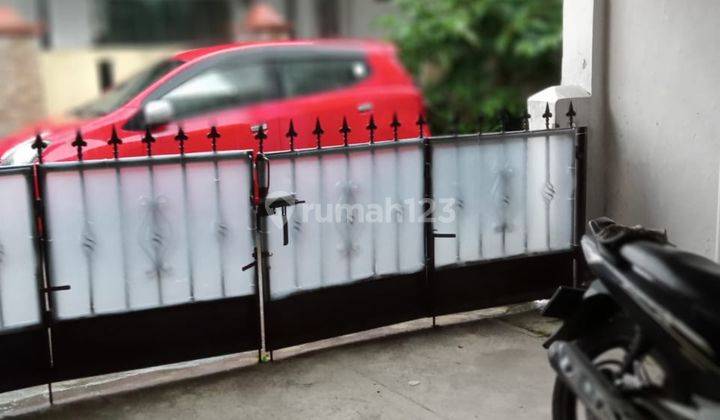 Rumah Minimalis Modern di Sayap Supratman 3