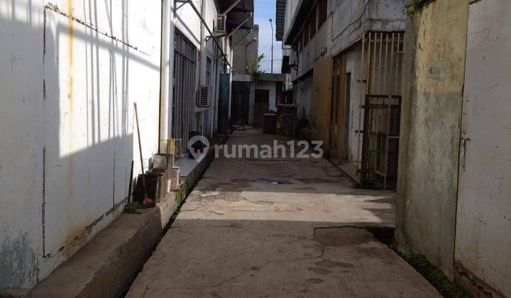 Pabrik di Daerah Kopo Lokas Sangati Strategis 6