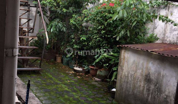 Rumah Modern Minimalis Lokasi di Sayap Burangrang 5