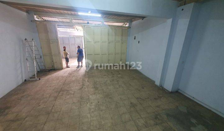 Ruko 2.5 Lantai di Holis Mainroad Lokasi Strategis  5