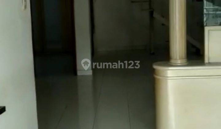 Rumah Modern Nyaman Lokasi di Sayap Lingkar 12