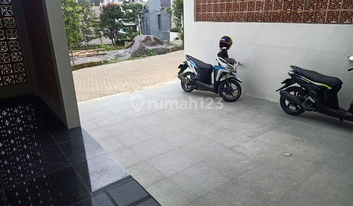 Rumah Cantik 2 Lantai di Padasuka Komplek Chantika Residence 6