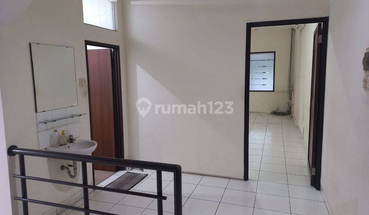 Ruko Strategis di Pusat Kota Gatot Subroto 3