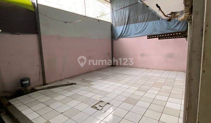 Rumah Tinggal Modern Bisa Untuk Usaha di Sumber Sari 9