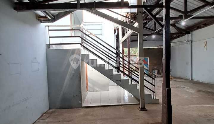 Ruko Plus Gudang Sangat Strategis di Daerah Pajajaran 5