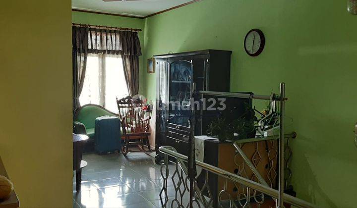 Rumah Strategis di Tengah Kota Setra Duta 1