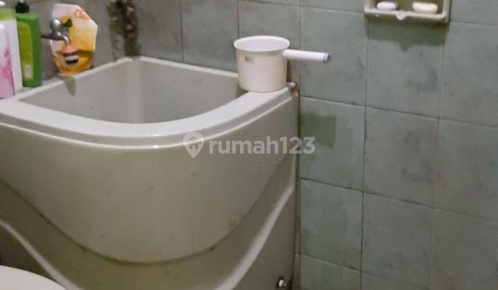Rumah Strategis di Tengah Kota Setra Duta 6