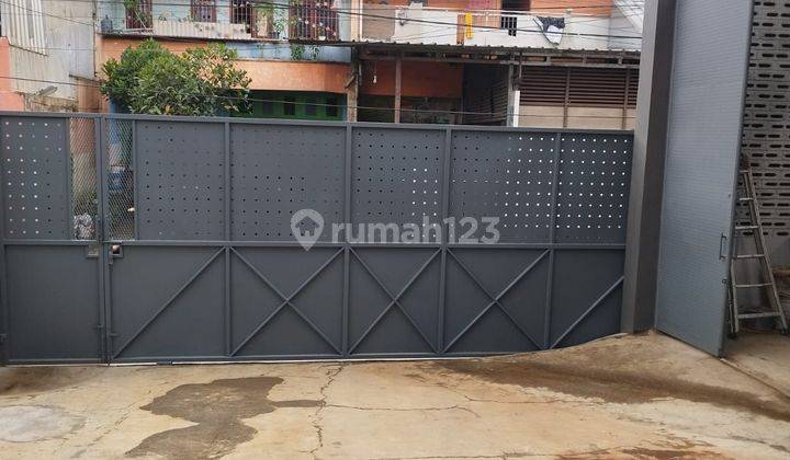 Ruko Tempat Usaha di Babakan Ciparay Strategis 7