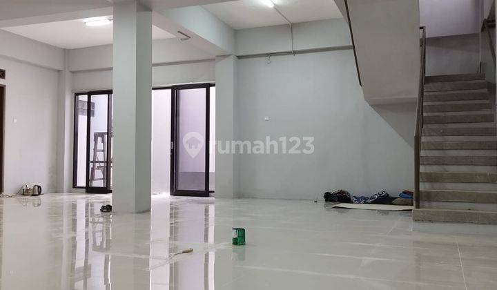 Ruko Tempat Usaha di Babakan Ciparay Strategis 11
