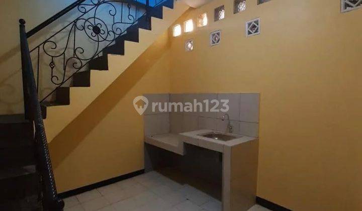 Rumah Minimalis Cantik di Taman Cibaduyut Indah 3