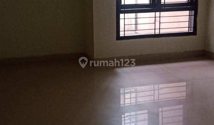 Rumah Cantik Minimalis di Buah Batu Regency 3