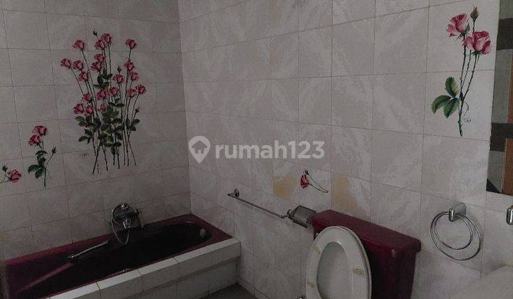 Rumah Cantik Modern di Sayap Burangrang Cocok Untuk Kantor 2
