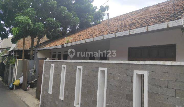 Rumah Dijual Sederhana Apik Siap Pakai di Kembar 2