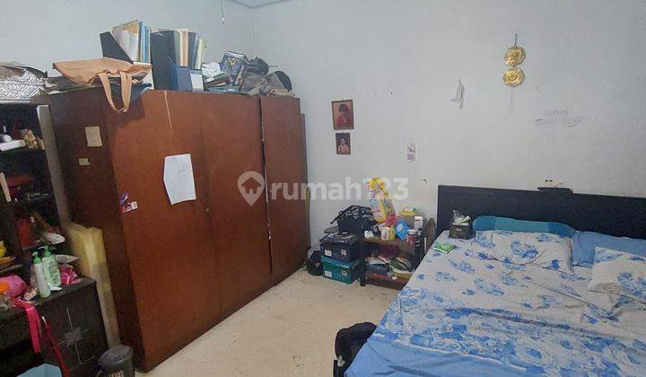 Rumah Dijual 3 Lantai Siap Huni di Komplek Muara 1