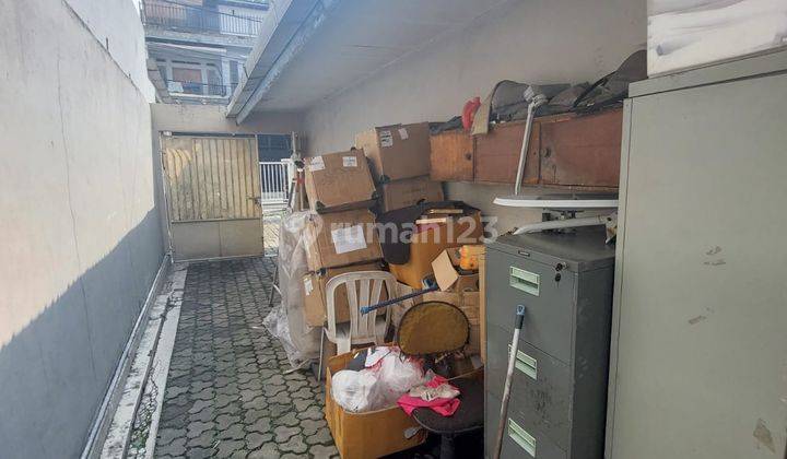 Rumah Dijual 3 Lantai Siap Huni di Komplek Muara 2