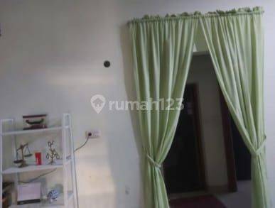 Rumah Dijual 2 Lantai Siap Huni di Batu Mas 1