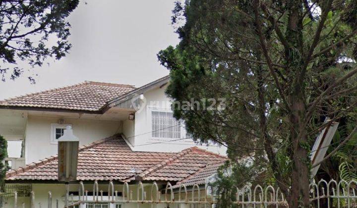 Rumah Dijual Klasik Hitung Tanah Saja di Setiabudi 1