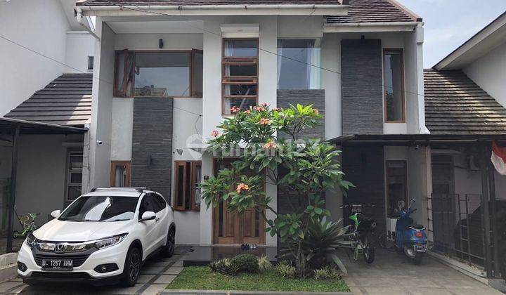 Rumah Dijual Modern Minimalis di Maltra Residence Maleber Utara 2