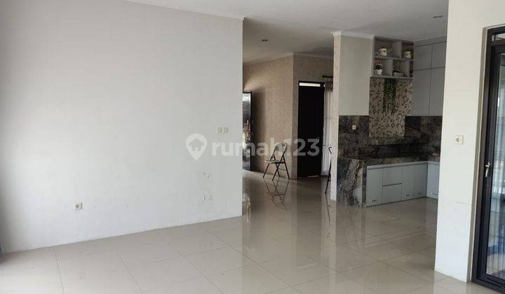 Dijual Rumah Modern di Komplek Ciwaruga Lokasi Strategis 1