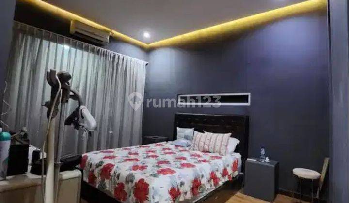 Rumah semi furnish minimalis modern dalam komplek one gate dengan city view cantik di Padalarang 2