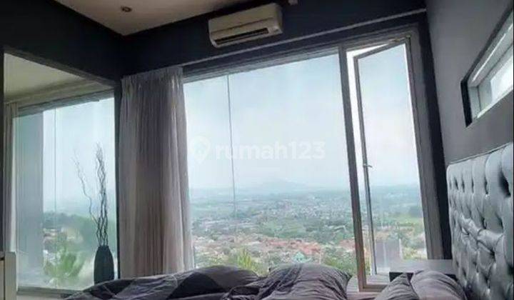 Rumah semi furnish minimalis modern dalam komplek one gate dengan city view cantik di Padalarang 1